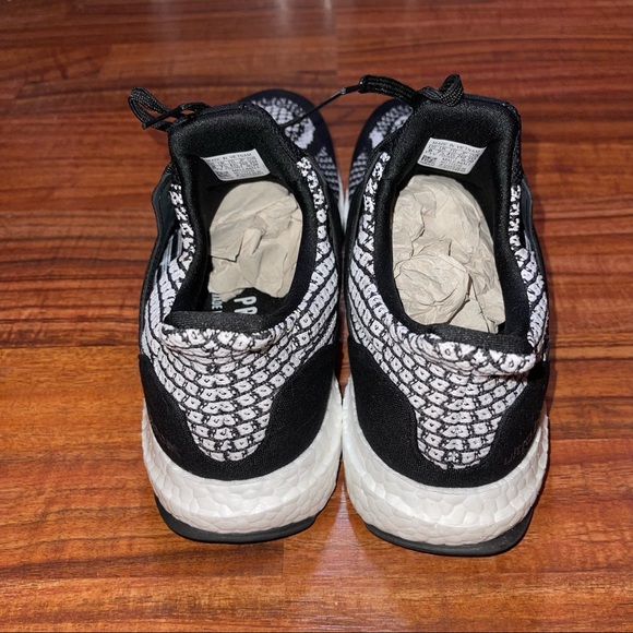 Ultraboost 5.0 DNA - Picture 5 of 8